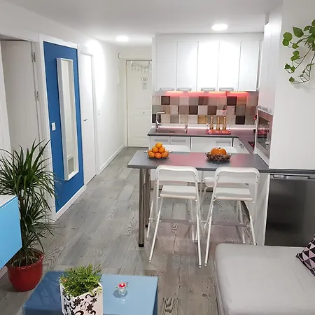 Apartamento Cerca De Todo, Practico Y Nuevo